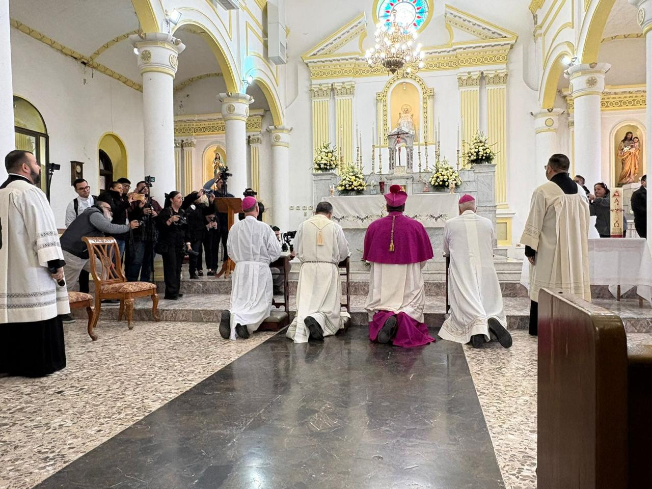 Toman posesión las nuevas manos que guiarán la fe católica en Nuevo Laredo