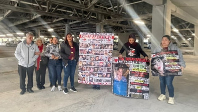 Colectivo de Desparecidos entrega a Sheinbaum peticiones