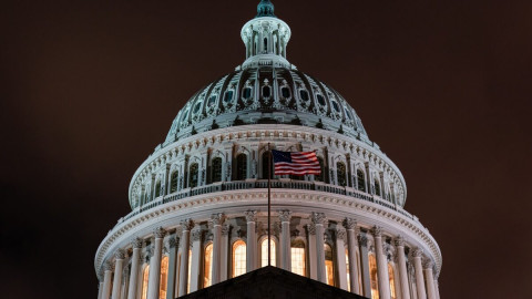 Cámara de Representantes aprueba proyecto para evitar cierre de gobierno en EU