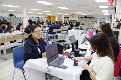 Acerca Gobierno de Nuevo Laredo servicios municipales a trabajadores de Robertshaw con “Brigada en tu Empresa”