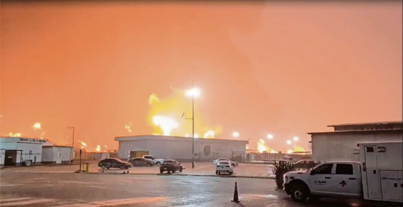 FGR investigará incendio afuera de refinería Dos Bocas, donde murieron 5 personas: Sheinbaum