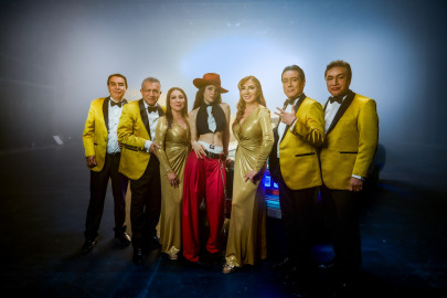 Los Ángeles Azules y Belinda lanzan “Por Ella”, tema del álbum oficial del Mundial 2026