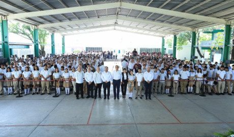Incorpora Américo a jóvenes tamaulipecos a la iniciativa nacional de fomento a la lectura