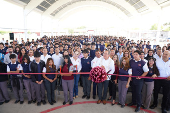 Transforma alcaldesa Carmen Lilia Canturosas infraestructura educativa en la preparatoria Cbtis 137