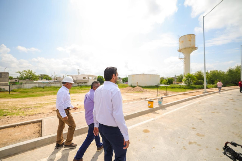 Supervisó Carlos Peña Ortiz rehabilitación del bordo de contención del Canal Rodhe