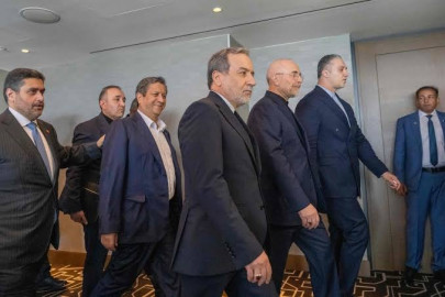 Irán abandona conversaciones con EU tras amenazas de Trump