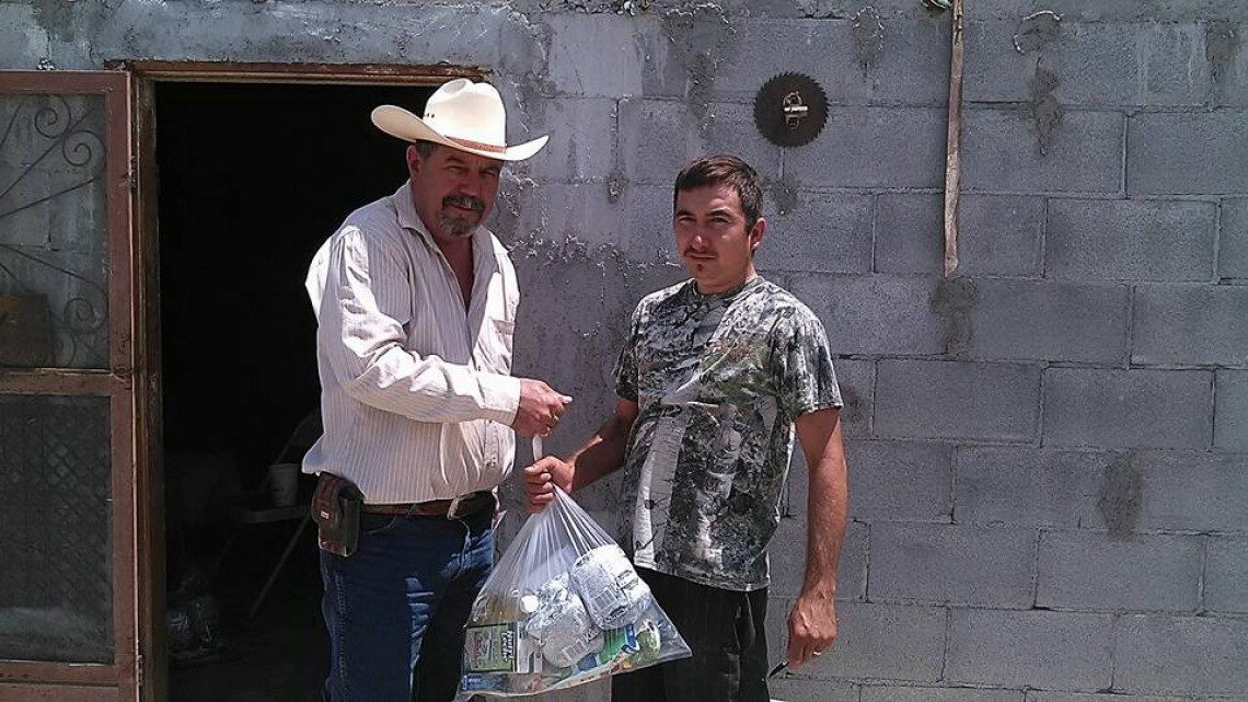 Llevan apoyos al sur del municipio de Miguel Alemán