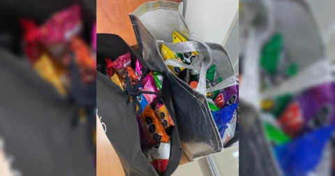 Le encuentran "tiendita" a empleada: así reaccionó su jefe