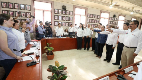 Crea Cabildo Comité de Reconocimientos 