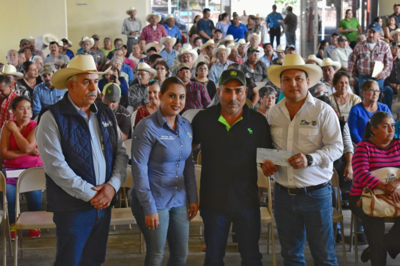 Más de 2.5 MDP reciben agricultores de Méndez