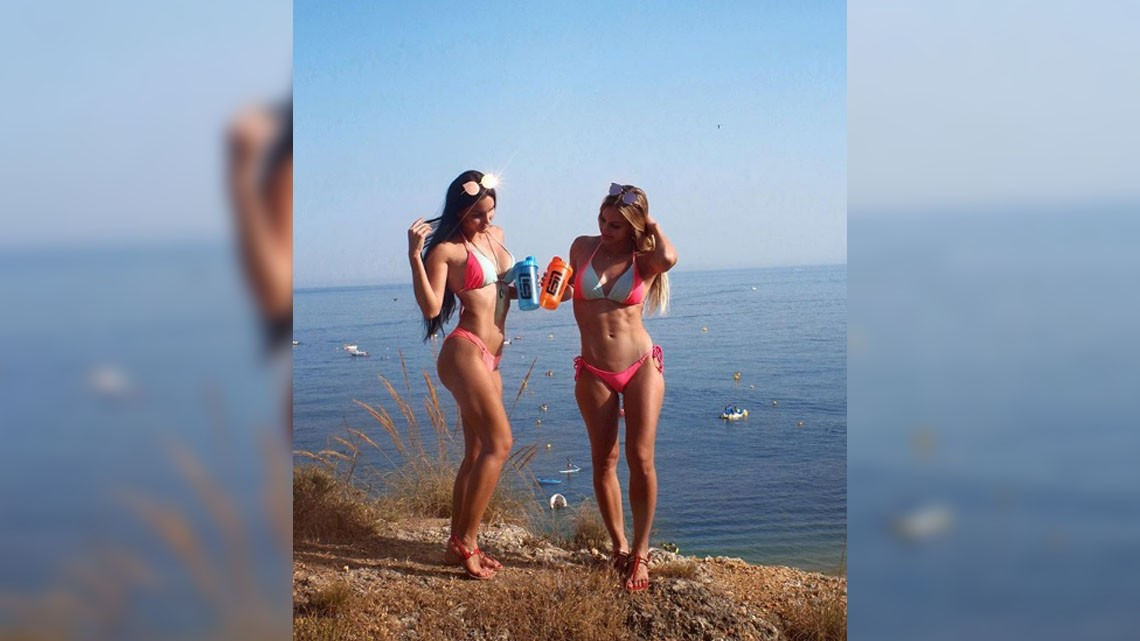 Gemelas dan consejos de salud para pagar sus estudios