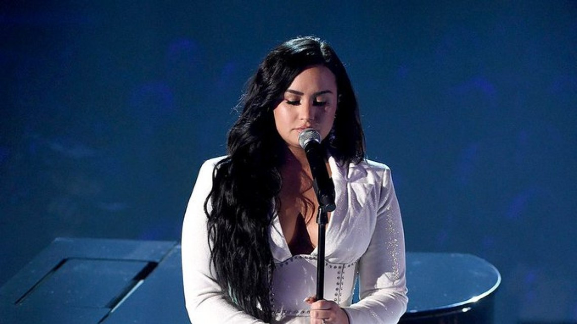 Con emotivo homenaje a Kobe Bryan, se llevan a cabo los Grammys 2020 