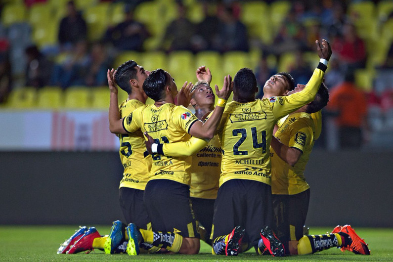 Morelia vence 2-1 a la UAEM y está en octavos de final de Copa MX