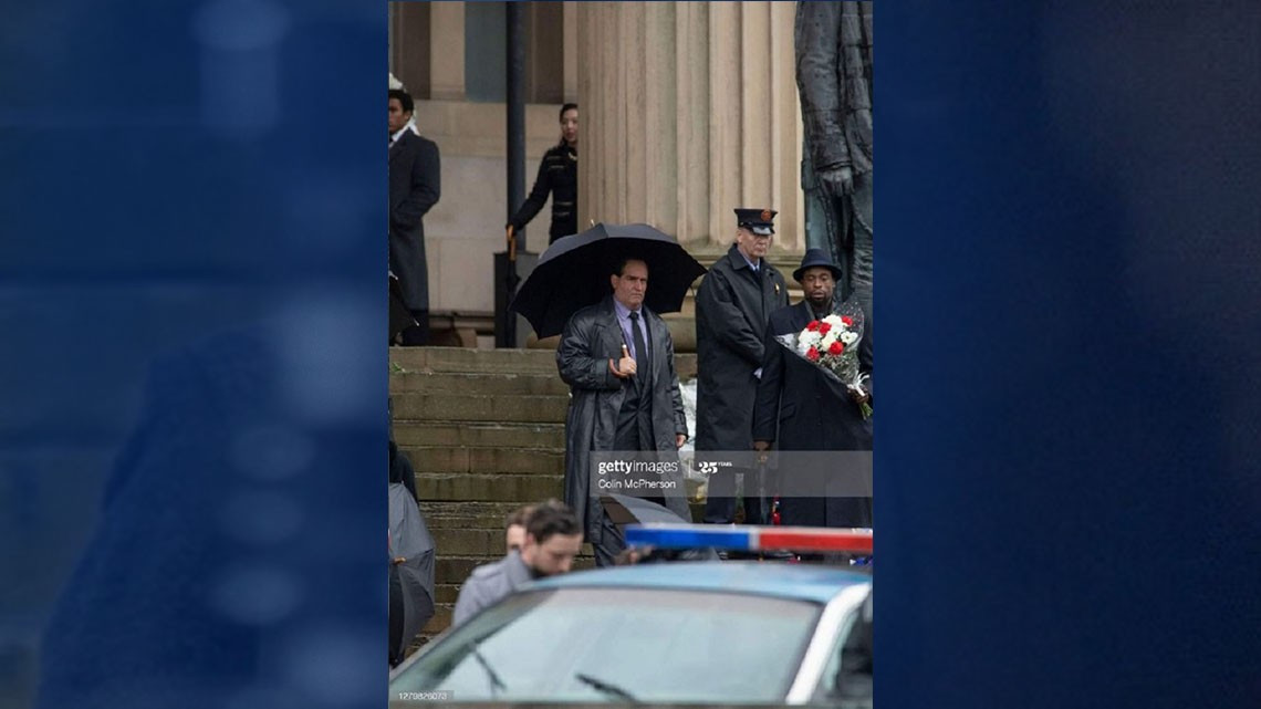 Llegan nuevas imágenes de Robert Pattinson en el set de “The Batman” 