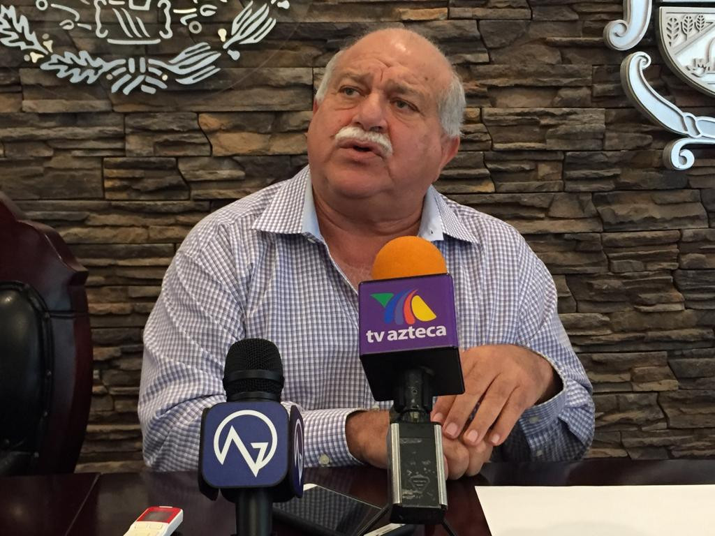 Piden a los agricultores evitar bloqueos a carreteras, y ofrecen apoyo para bajar los recursos e incentivar el campo