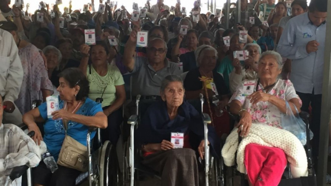 Mejoran programas de apoyo a adultos mayores