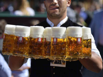 Cerveceras en Europa ofrecen promociones tras pandemia