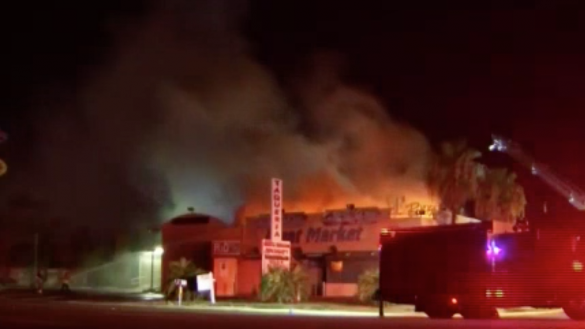 Se registra incendio en una carnicería en Mission 