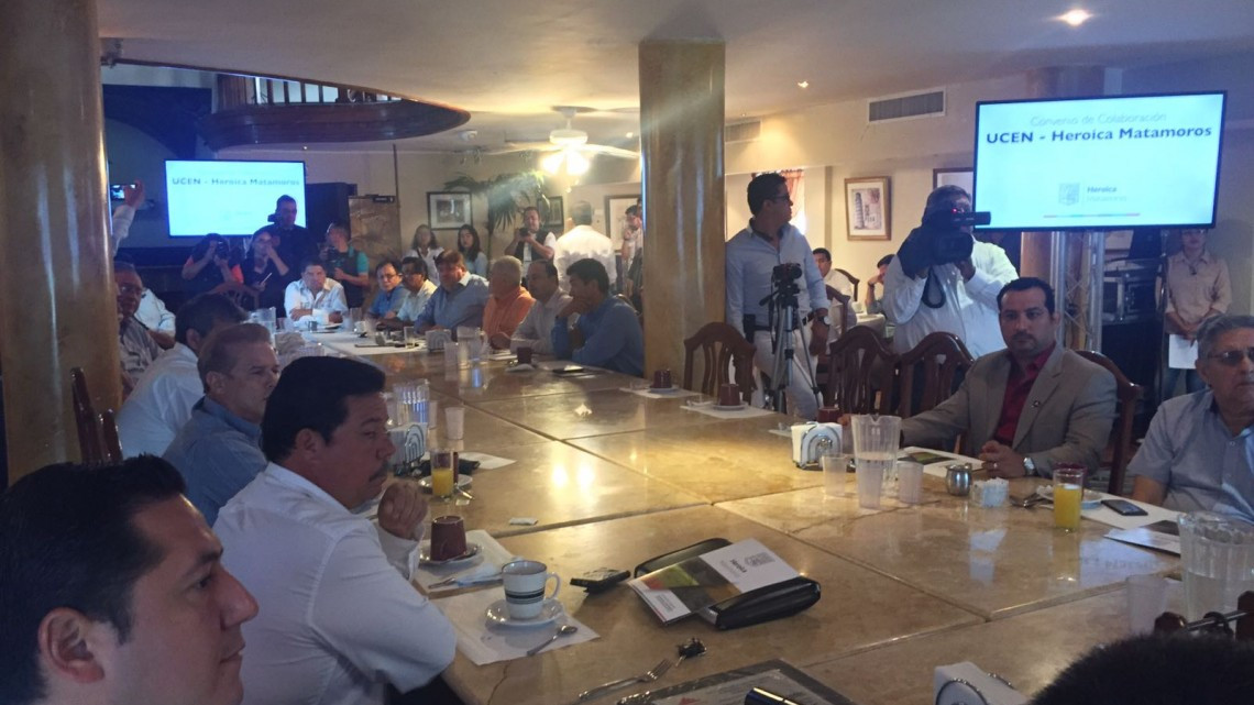 Presenta Alcalde avances de infraestructura a empresarios 