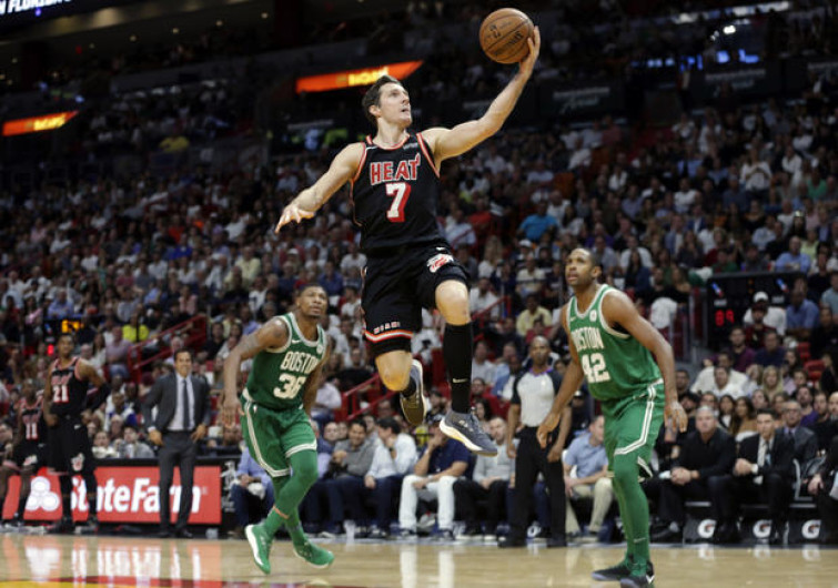 Heat corta a Celtics racha de 16 triunfos seguidos