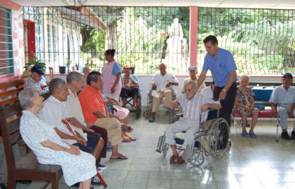 Fallecen dos residentes por brote de coronavirus en asilo de ancianos en CDMX 