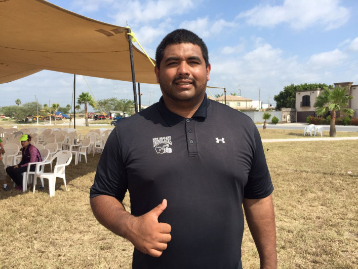 Ex jugador de la NFL visita Matamoros