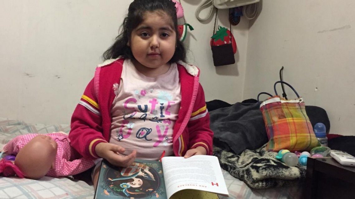 Rara enfermedad mantiene en el hospital a pequeña de 9 años