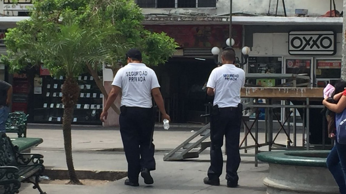 Asaltan a 20 turistas en zona centro en días santos