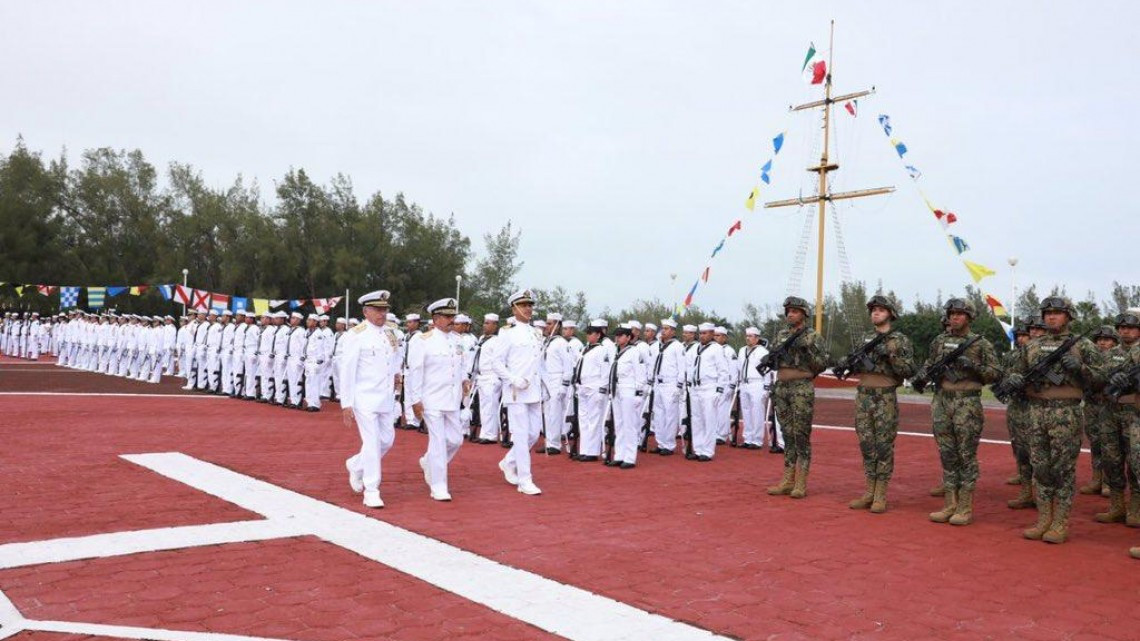 Cambio de mando en la Primera Zona Naval de Madero