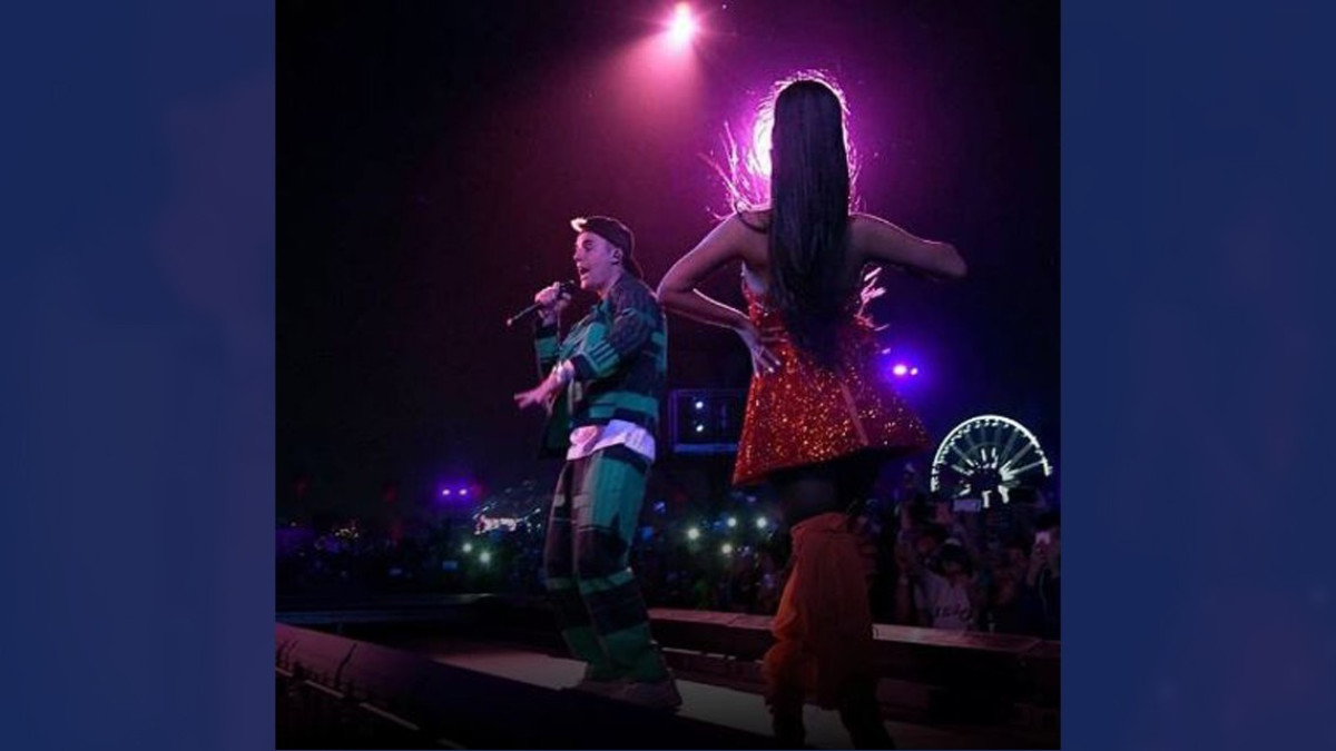 Ariana Grande cantó con Justin Bieber en Coachella