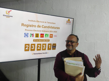 A minutos de vencer el plazo, Morena registra en paquete a candidatos