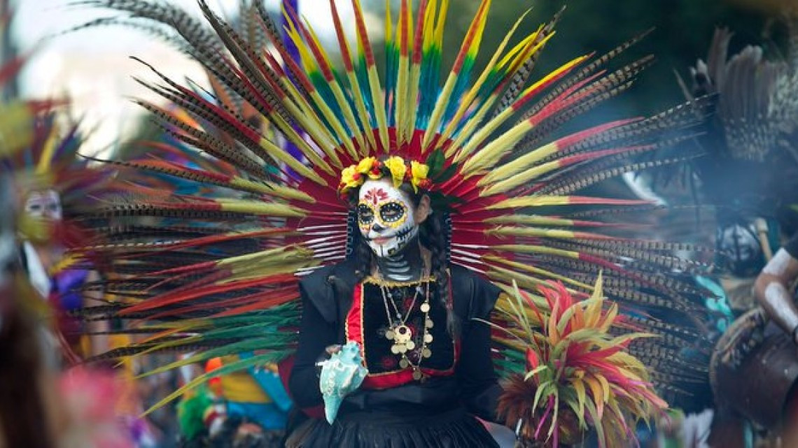 México celebra el Día de los Muertos
