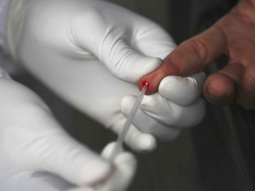 Nueva Zelanda reporta tendencia  a la baja en contagios de COVID-19