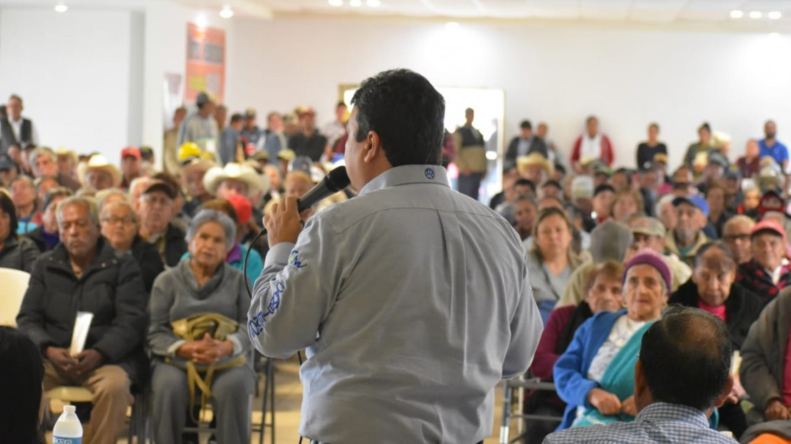 Gestionará Carlos Ulivarri apoyos para la población vulnerable