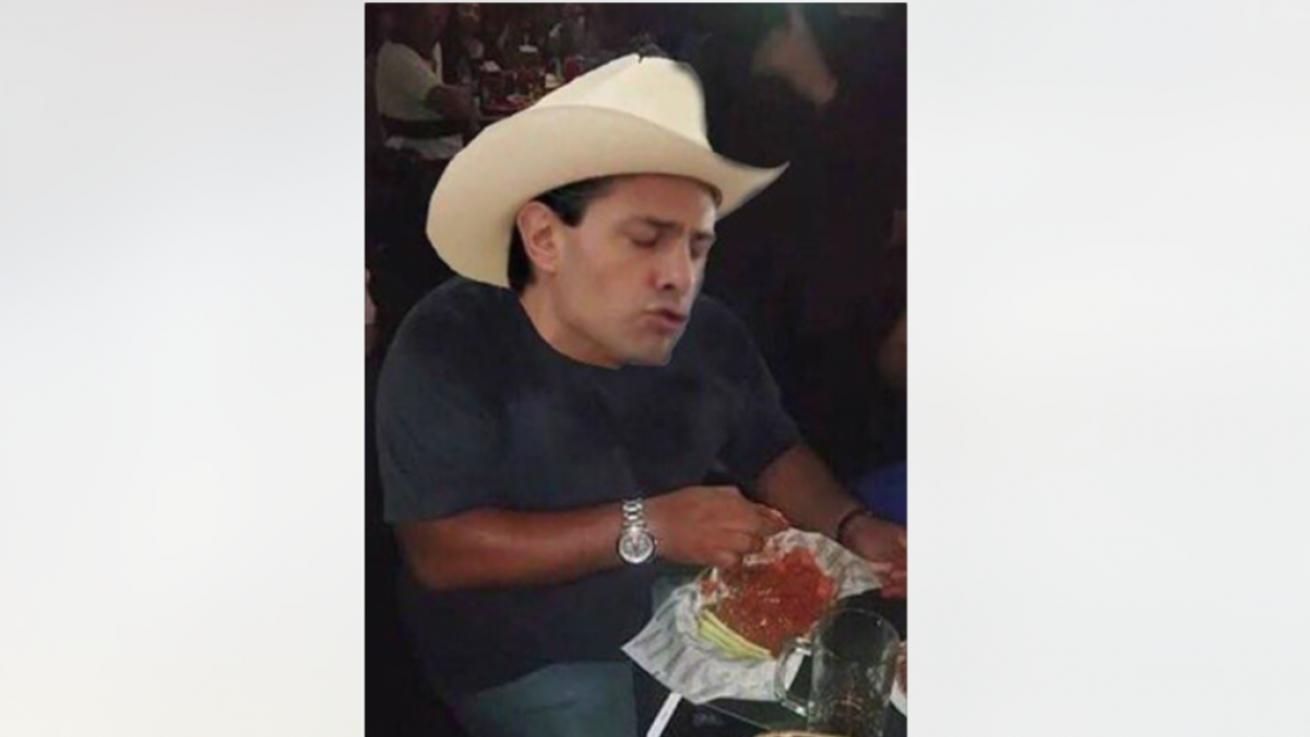Los memes de EPN vaquero rompen Twitter 