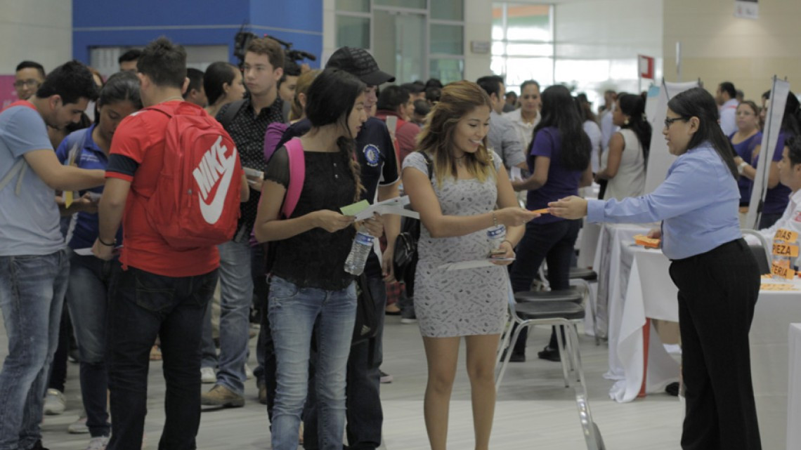 Impulsa CDV a juventud a obtener empleos dignos