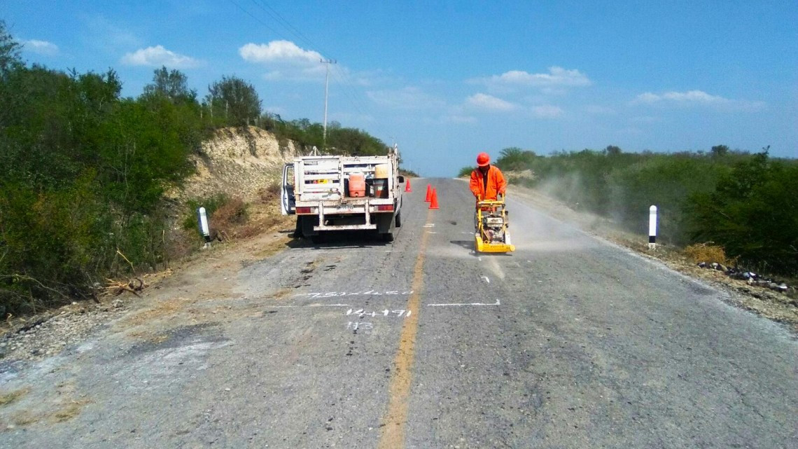 Invierte Obras Públicas más de 76 mdp en conservación de caminos