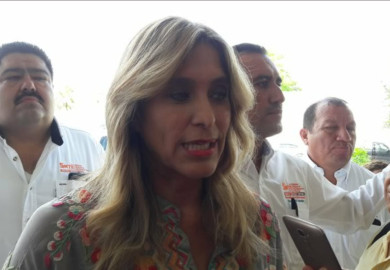 Presente Maki Ortiz en el Segundo Informe de CDV