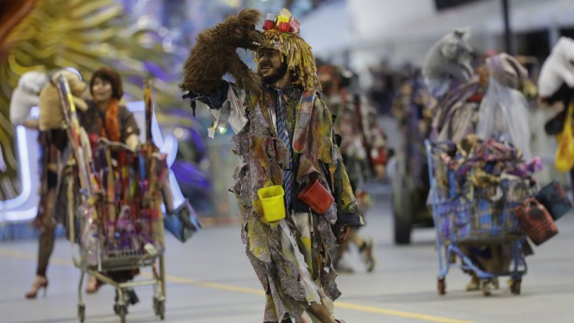 Inicia Carnaval en Brasil 