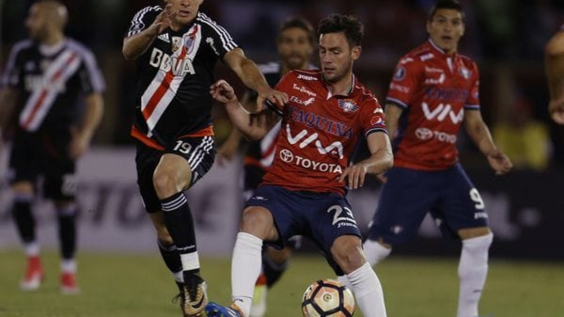 Wilstermann vence a River 3-0