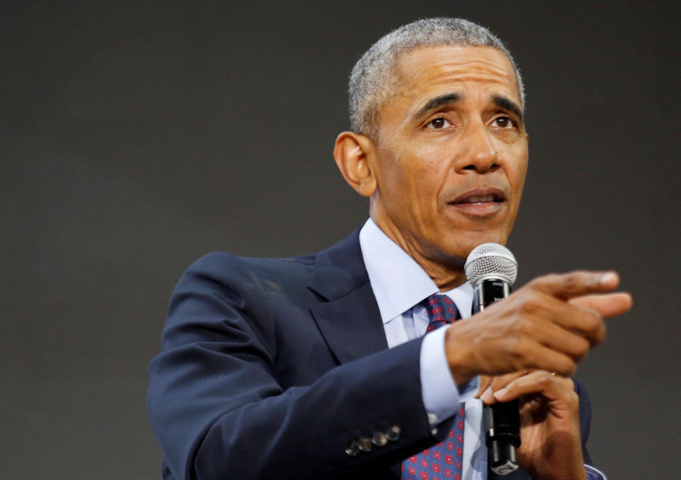 Barack Obama regresa al mundo político