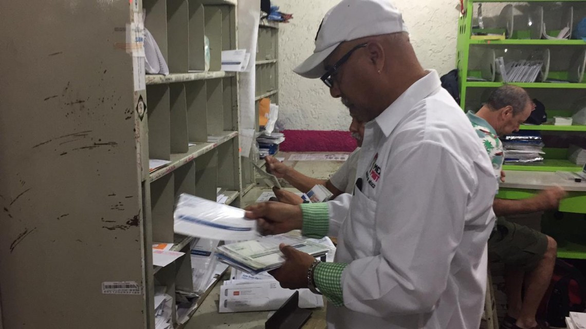 En el día del cartero exigen la contratación de 70 trabajadores postales