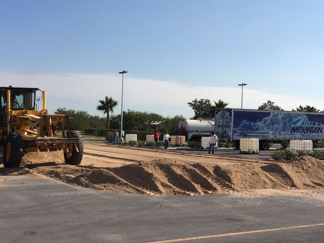 Disfrutarán reynosenses de 2 pistas de hielo