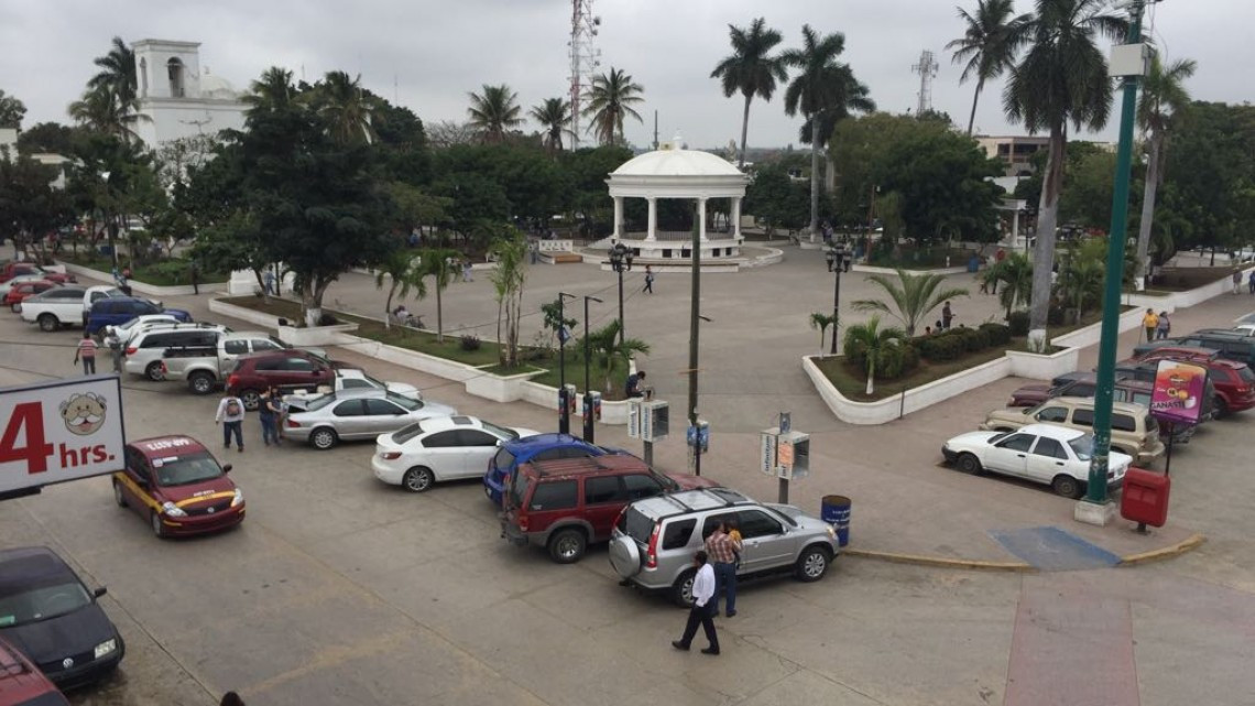 Voluntarias realizan buscan incrementar donativos a la Cruz Roja