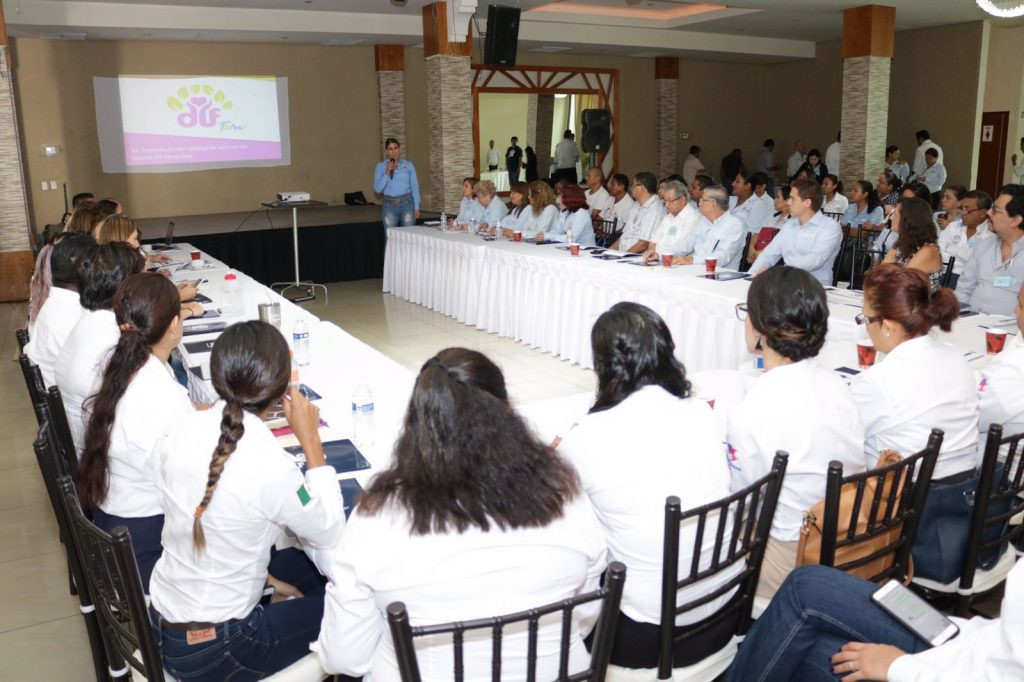 Participa DIF Madero  en encuentro regional de centros asistenciales