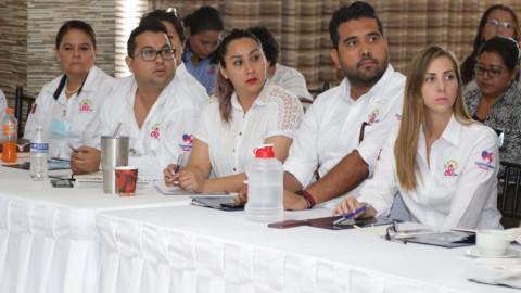 Participa DIF Madero  en encuentro regional de centros asistenciales