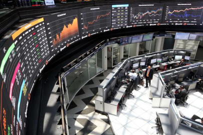 Bolsa mexicana supera los 50 mil puntos por vez primera