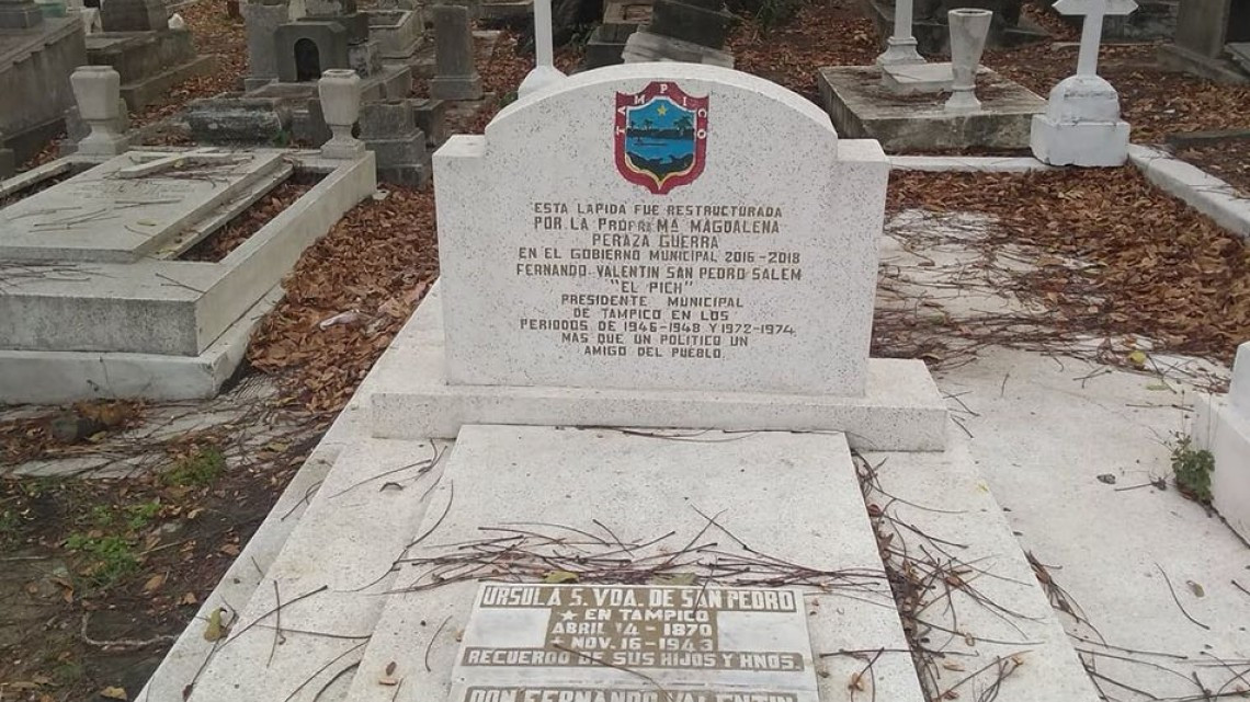 Por día de las madres dan mantenimiento a panteones