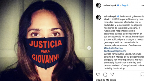 Se une Salma Hayek a la demanda #JusticiaParaGiovanni