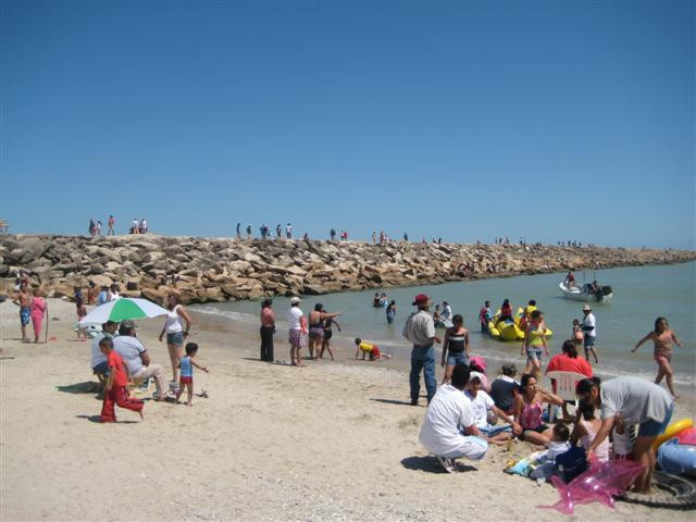 Asegura Salud que playas tamaulipecas no representan riesgo para vacacionistas